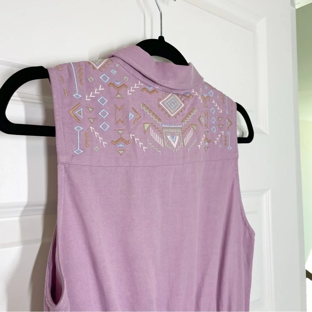 New Boutique Linen Blend Lilc Embroidered Button Down Festival Shirt Dress